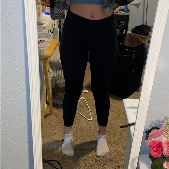 Lululemon leggings - Picture 2 of 4